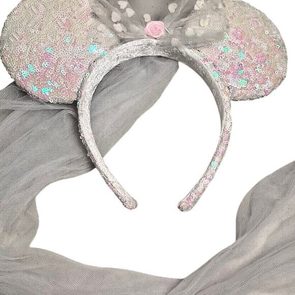 Disney Parks Minnie Mouse Bride Bridal Ears Veil Bow Sequin Headband Wedding - Picture 1 of 13